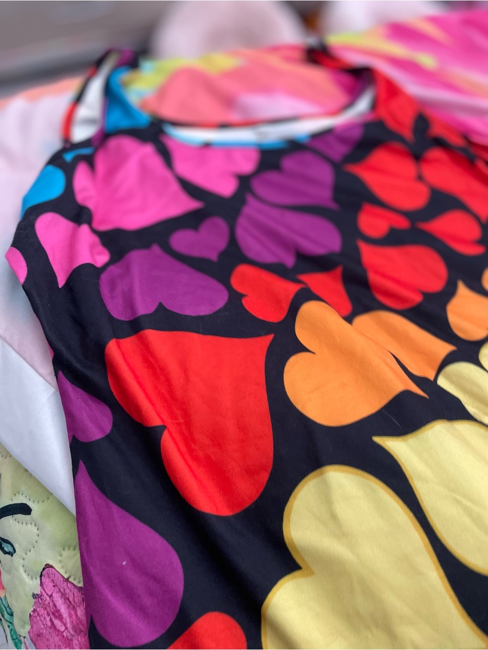 SHEIN Black Midi Dress with Multicolor Heart Print